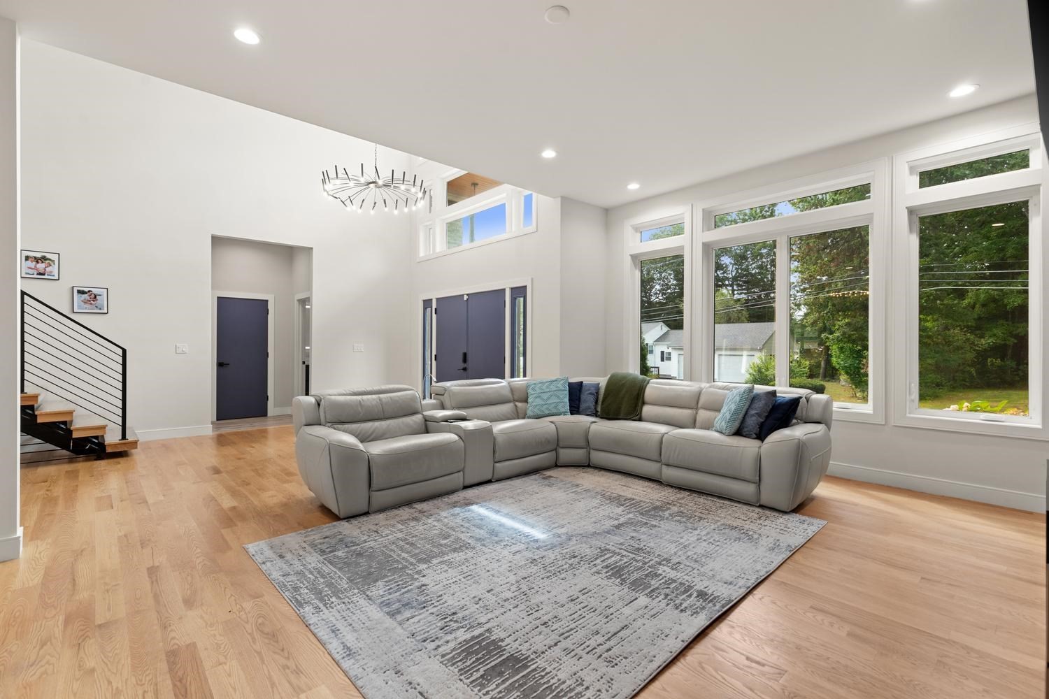 8 Jonathan Road
