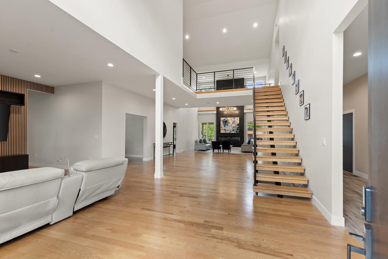 8 Jonathan Road