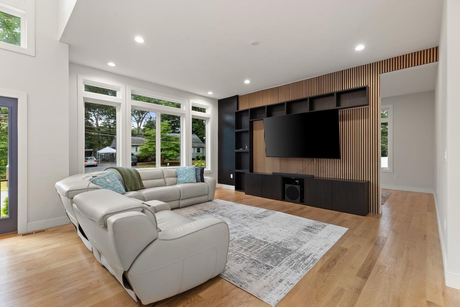 8 Jonathan Road