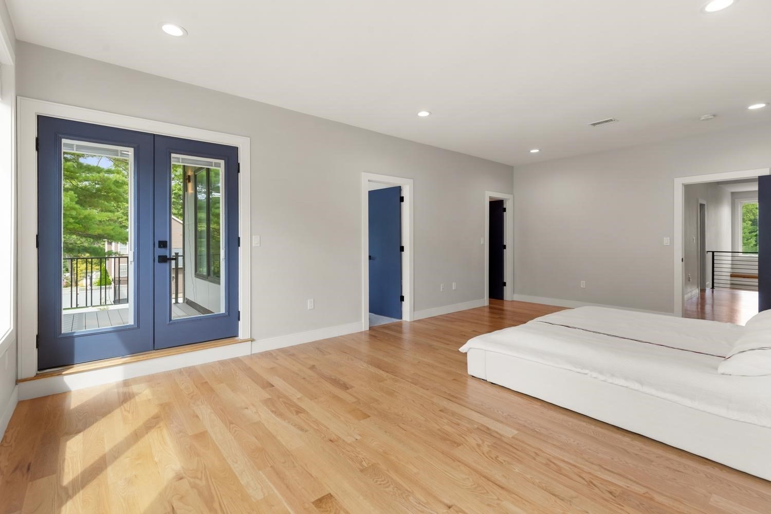 8 Jonathan Road