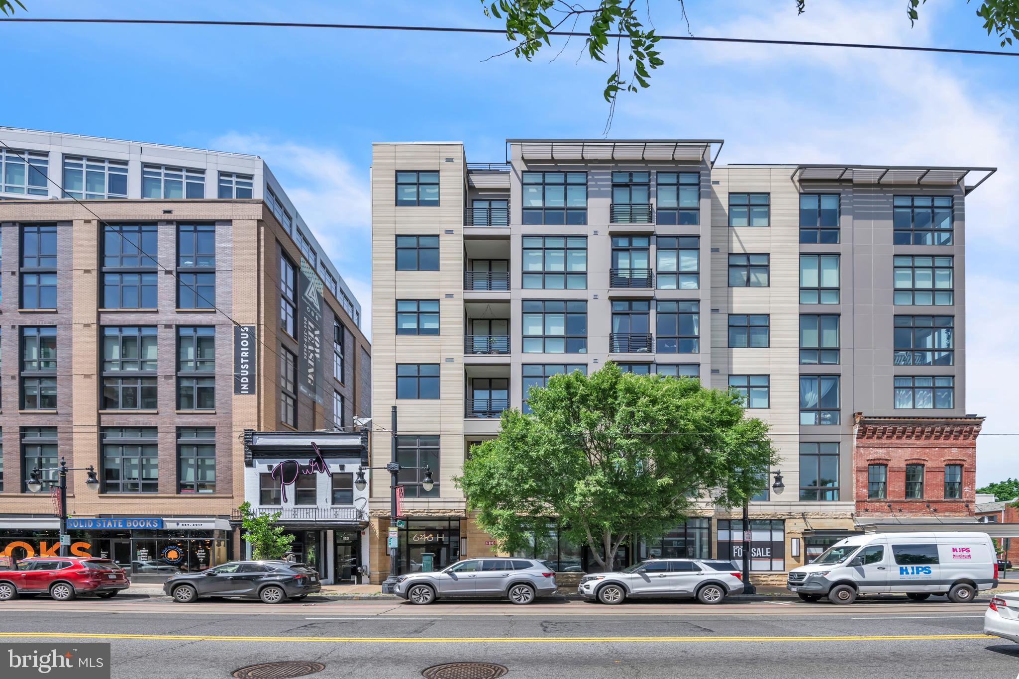646 H St NE #301