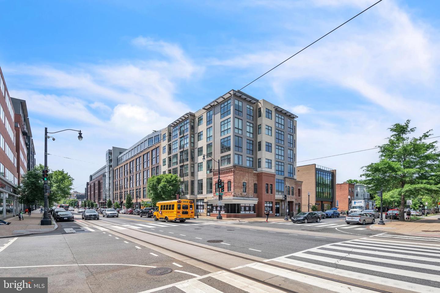 646 H St NE #301