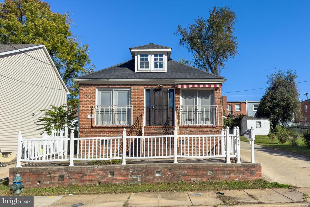 5432 CALL PLACE SE