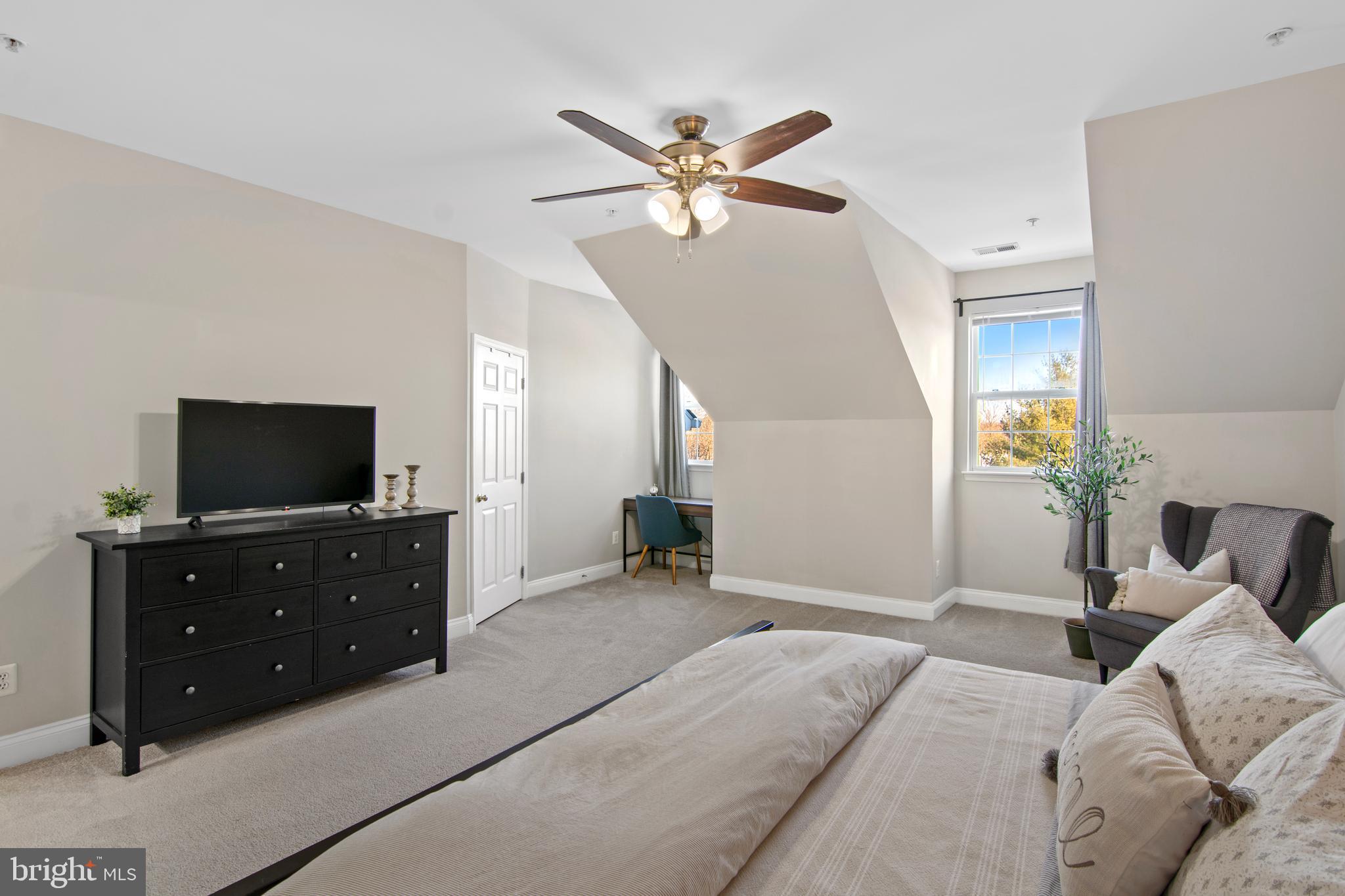 2744 Fresh Water Way