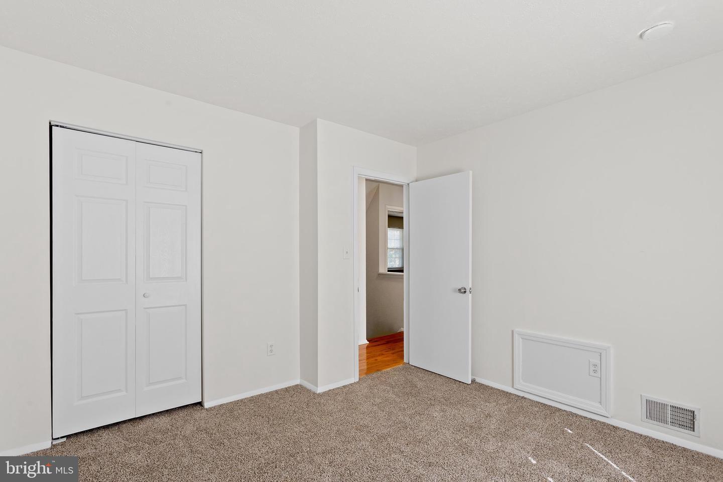 1920 Canonchet Ct