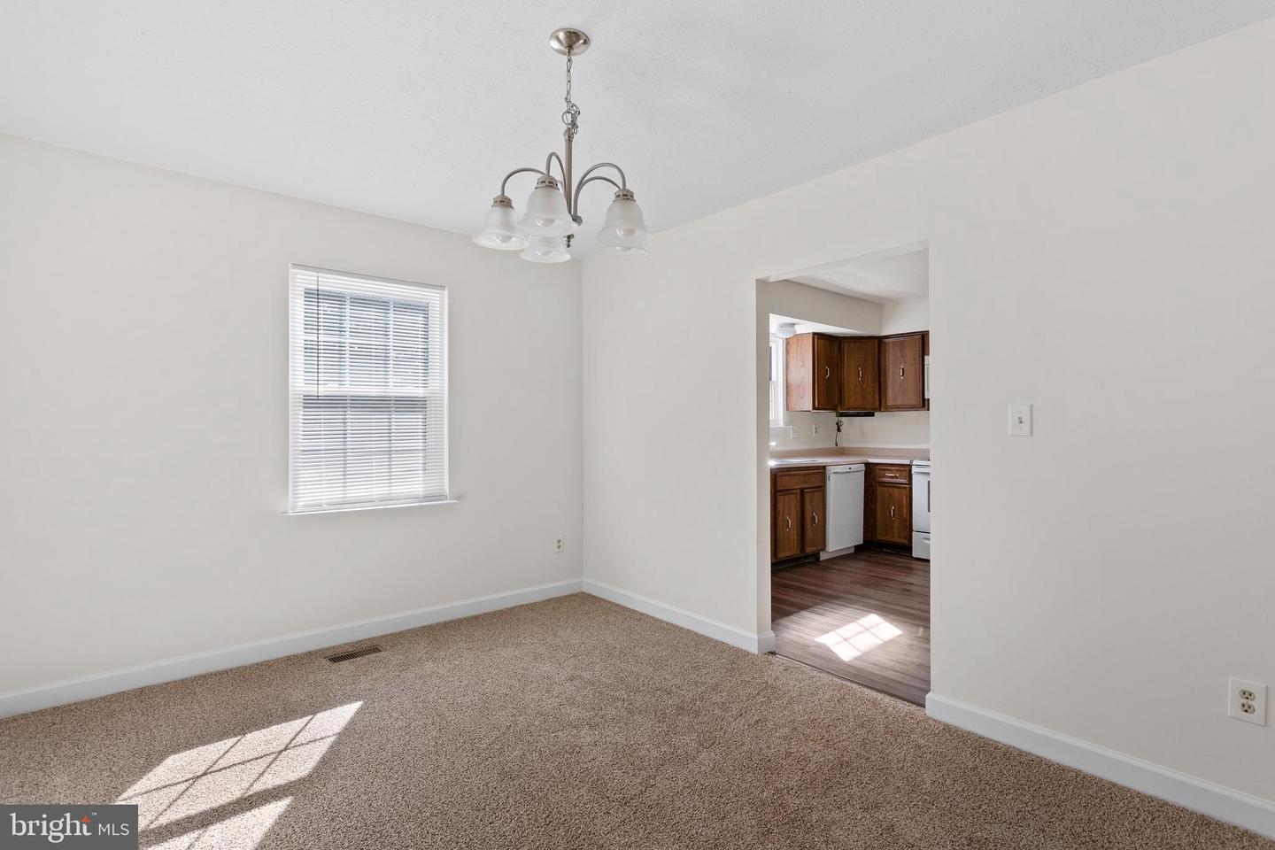 1920 Canonchet Ct