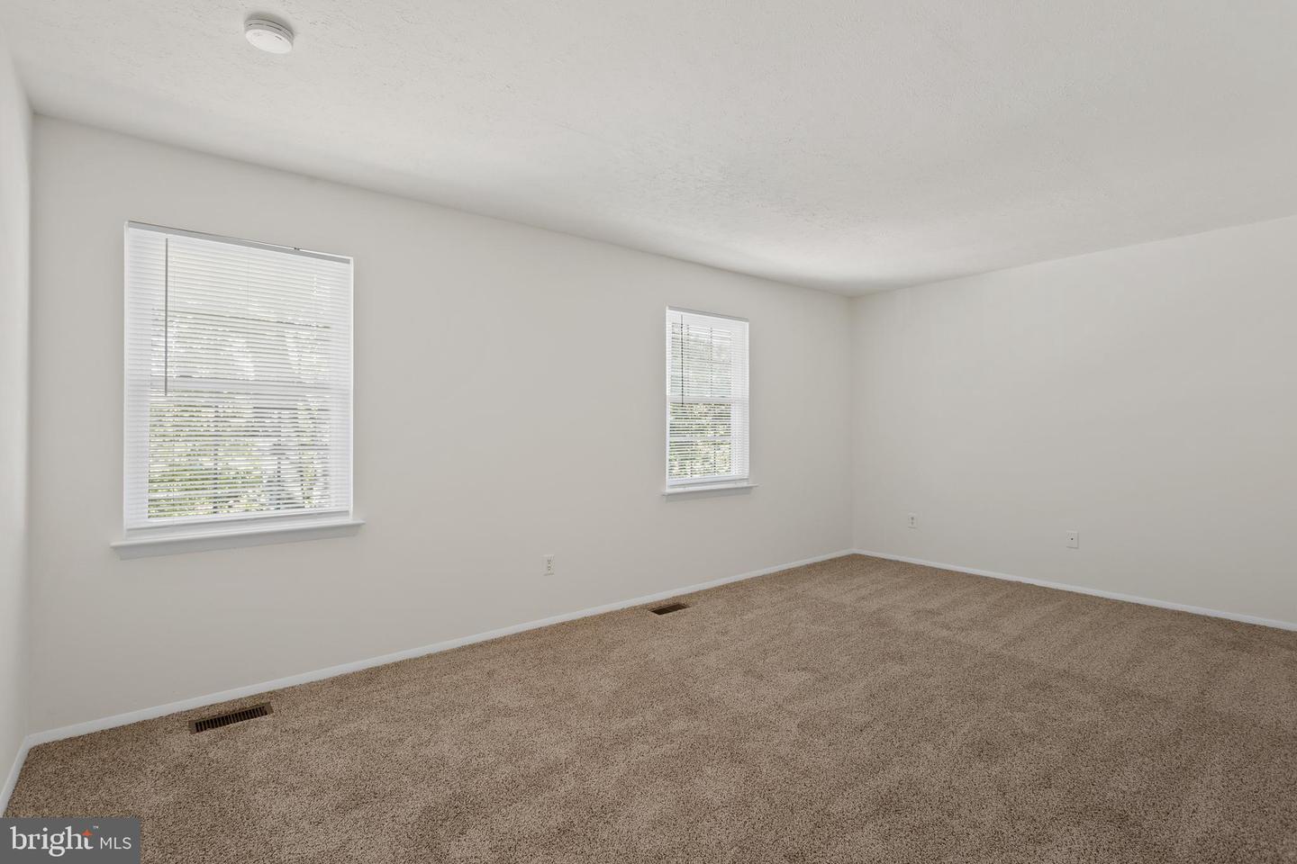 1920 Canonchet Ct