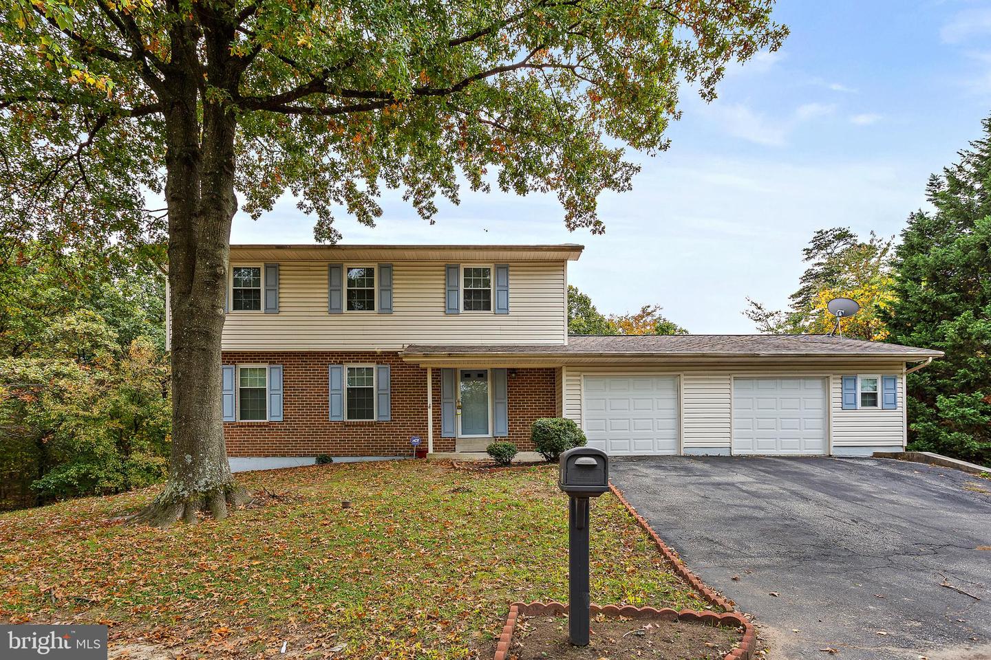 1920 Canonchet Ct