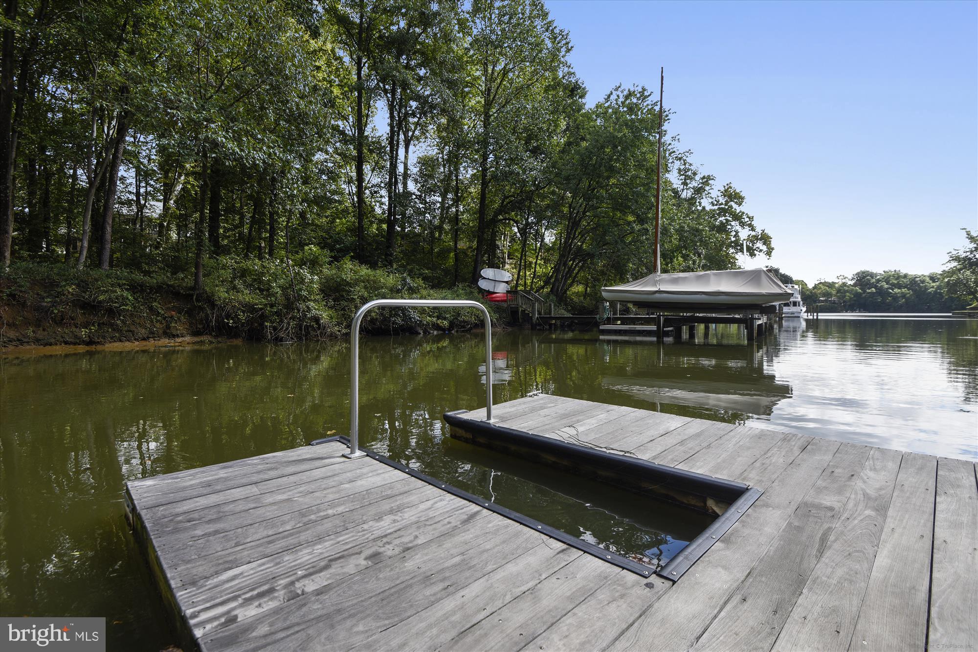 709 PILOT HOUSE DRIVE