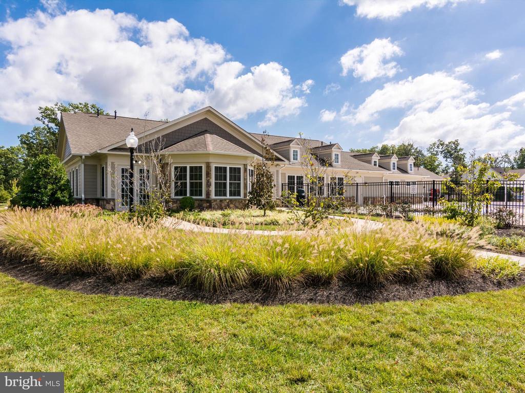 7508 CANTON WAY
