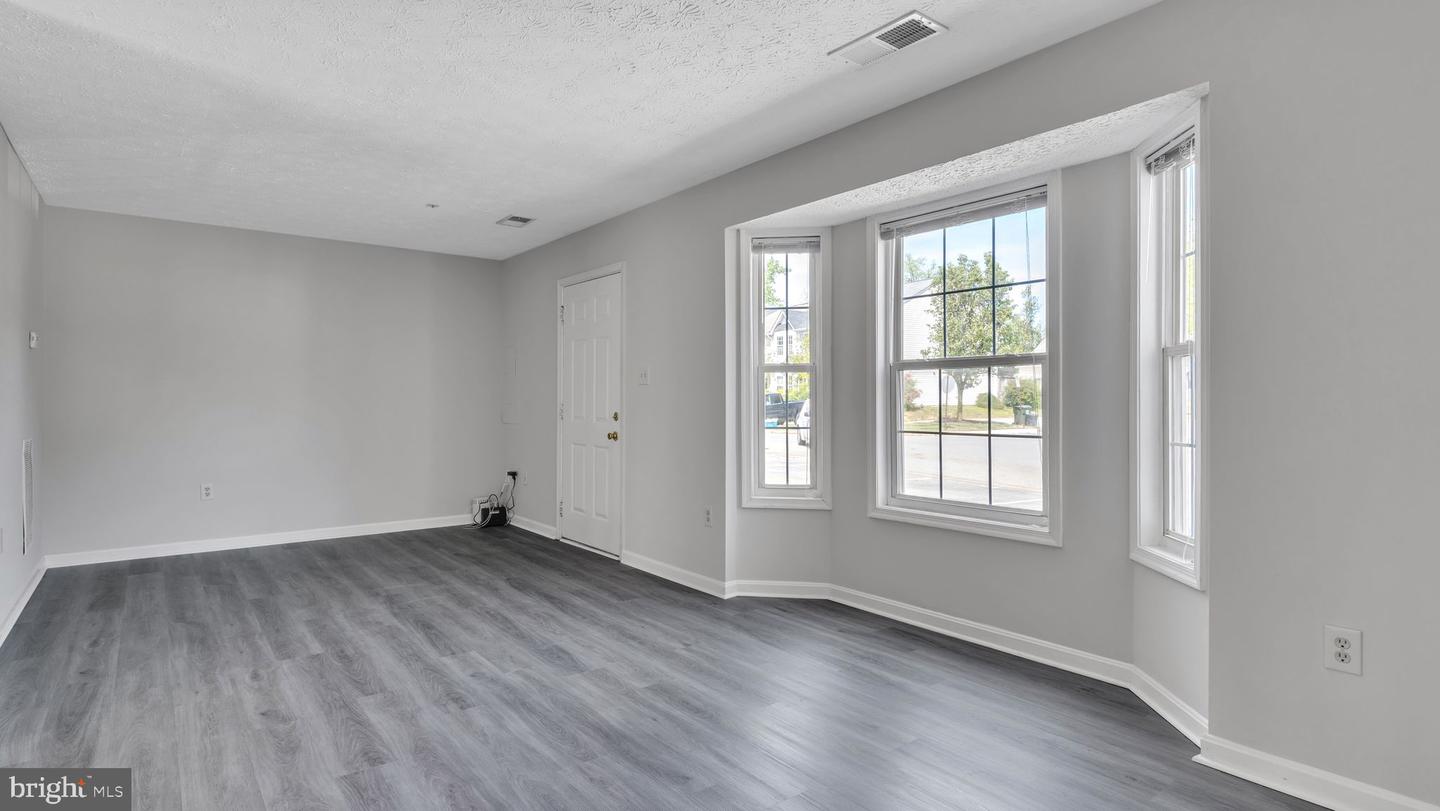 203 Hibiscus Ct