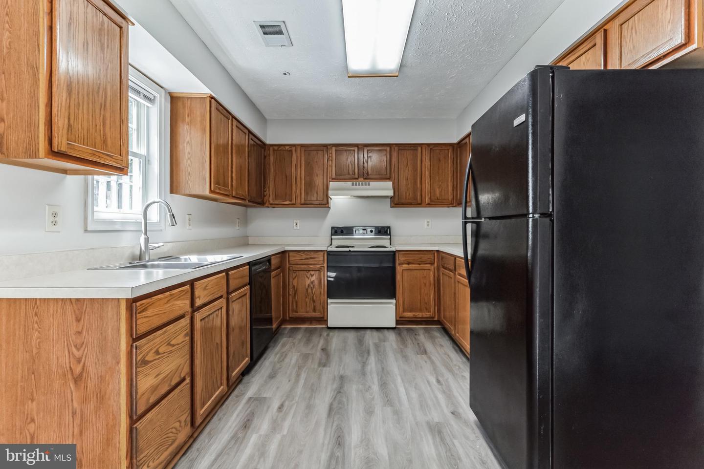 203 Hibiscus Ct