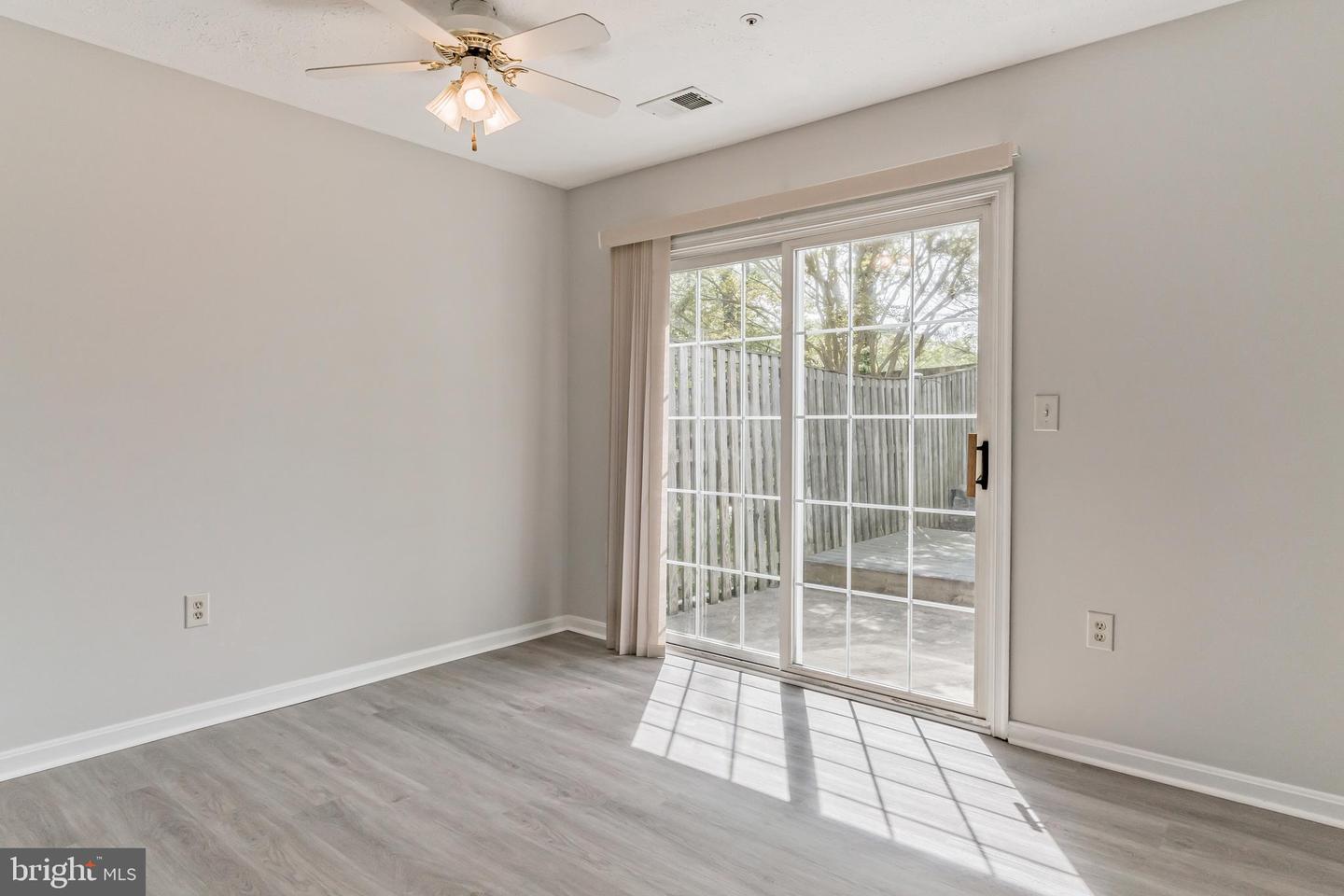 203 Hibiscus Ct