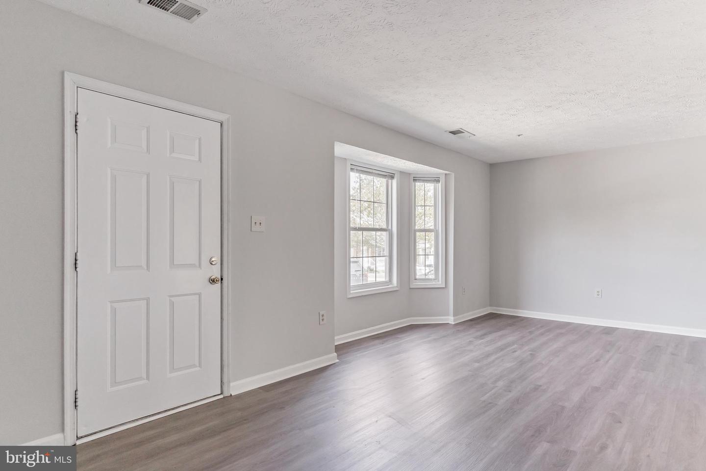 203 Hibiscus Ct