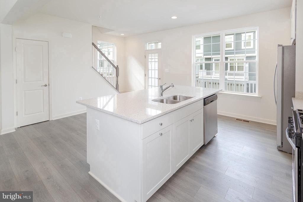 313 Buckeye Cir