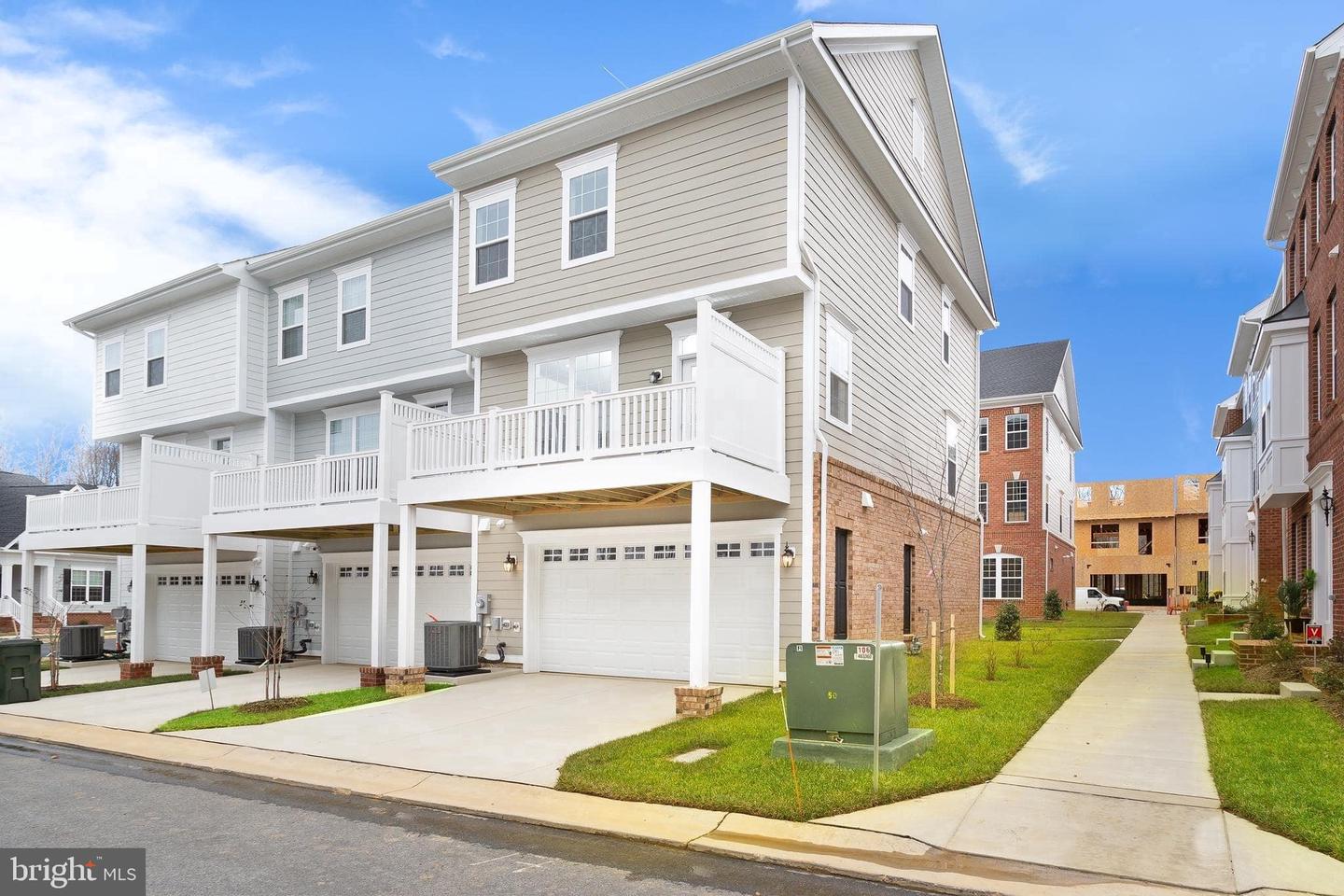 313 Buckeye Cir