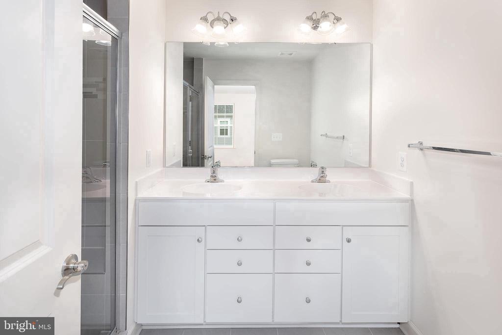 313 Buckeye Cir
