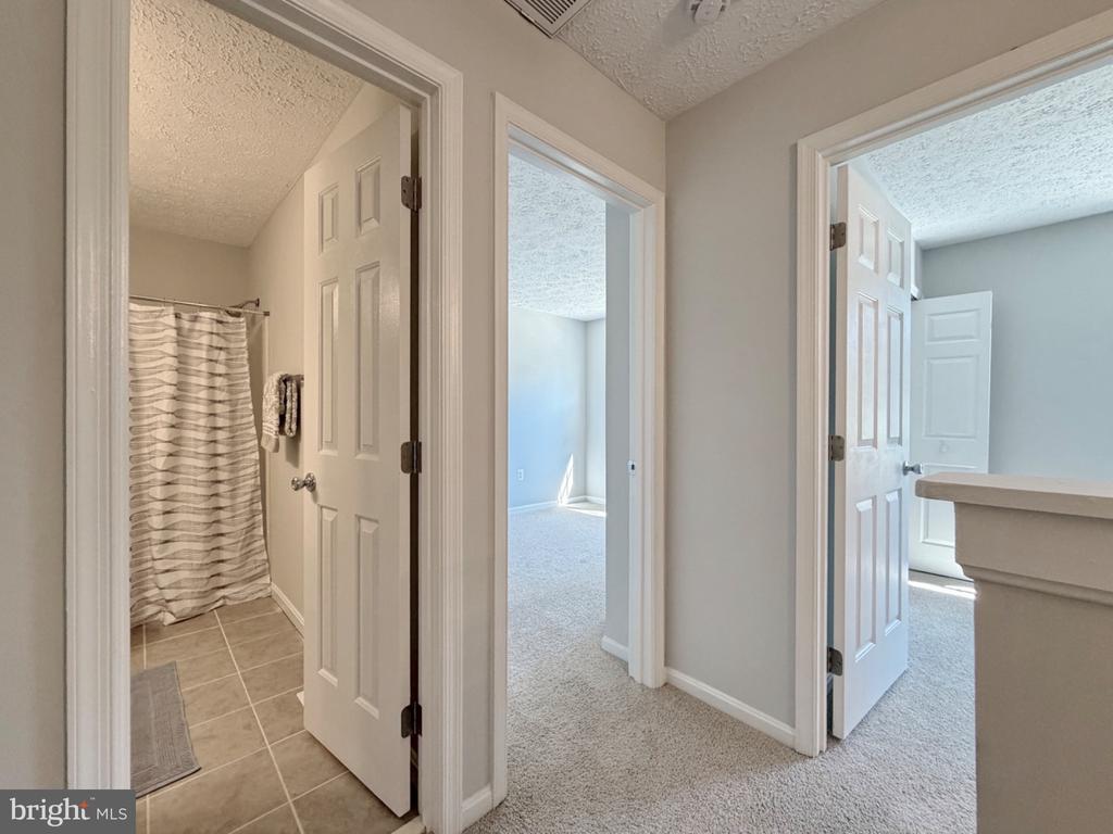 6903 CARIBOU COURT