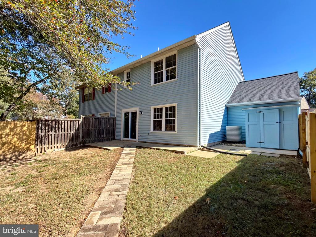 6903 CARIBOU COURT