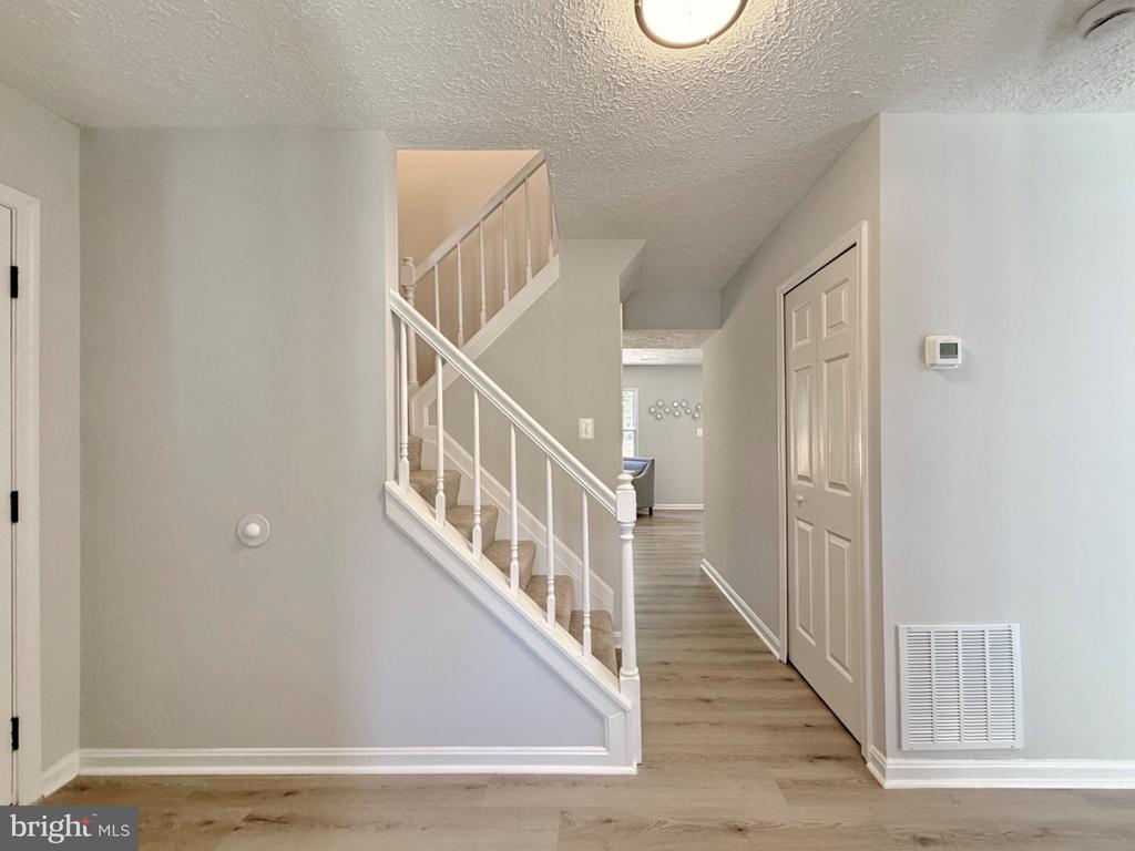 6903 CARIBOU COURT