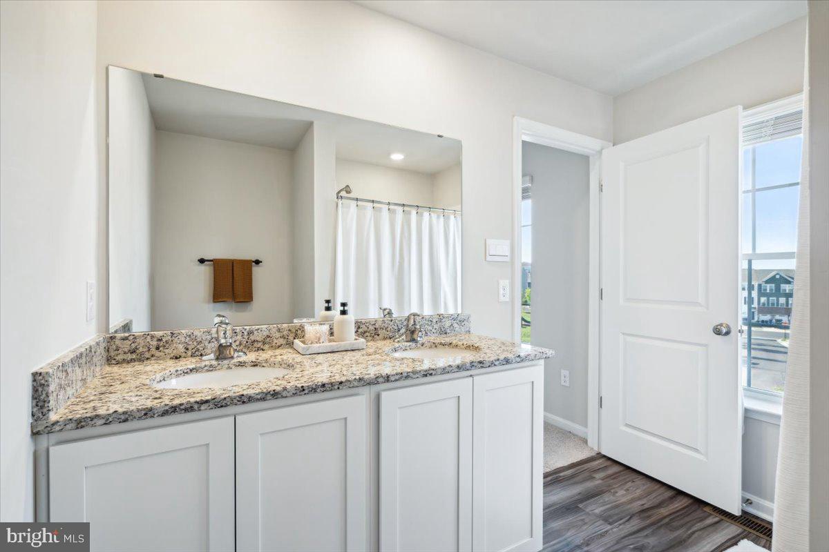 1204 Daphne Way