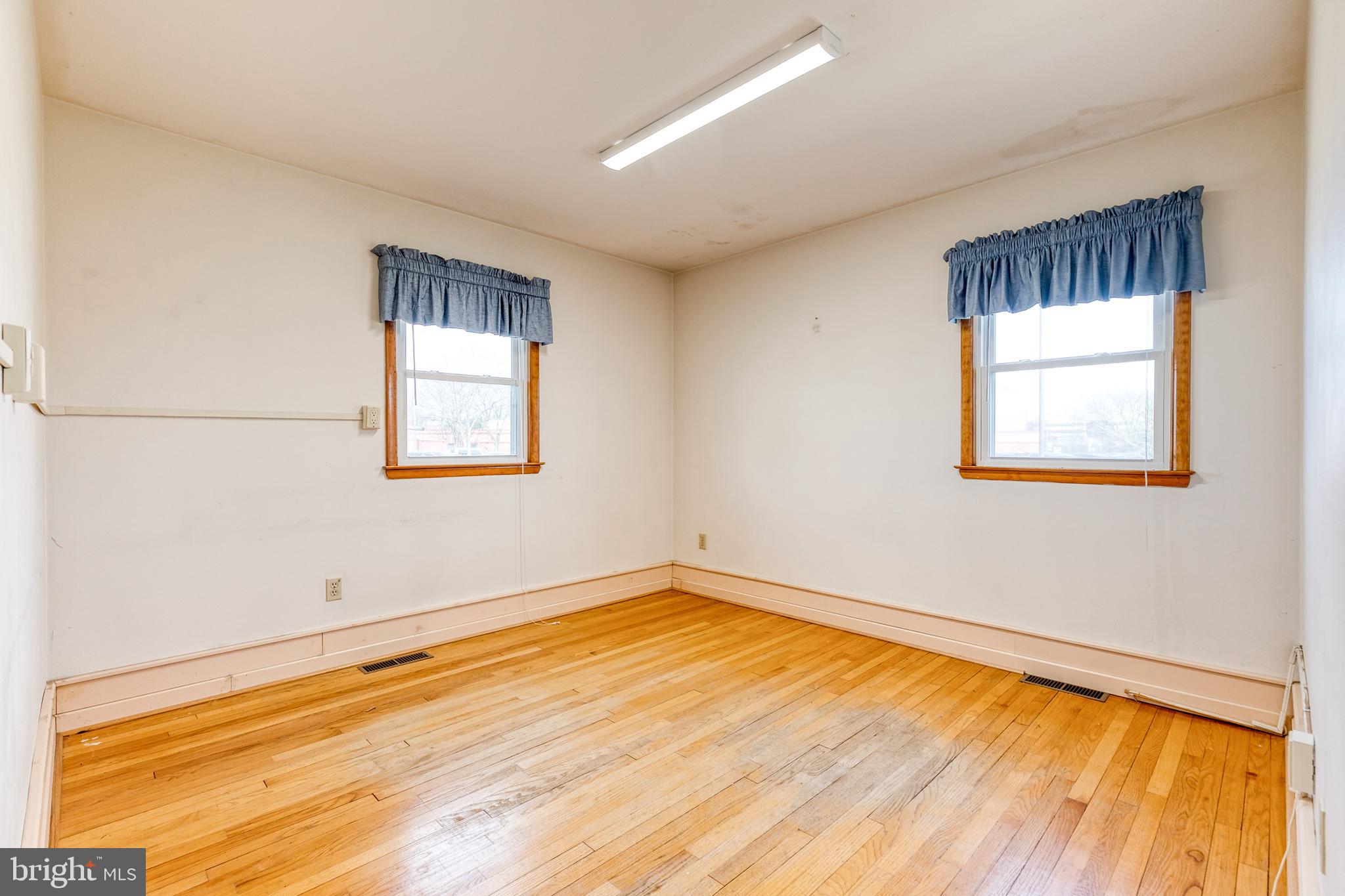 8220 Old Montgomery Rd