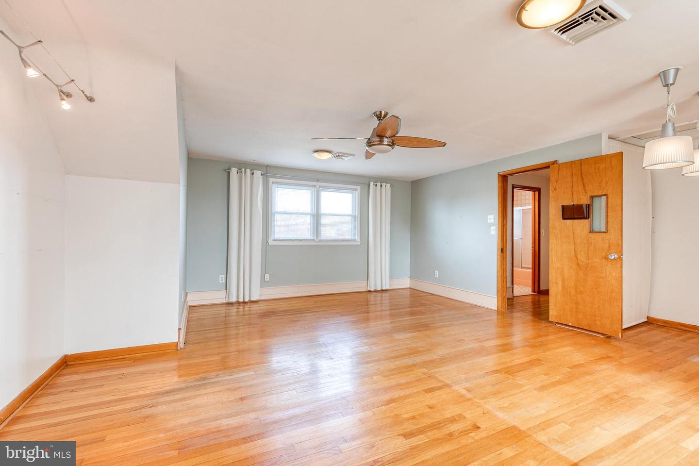 8220 Old Montgomery Rd