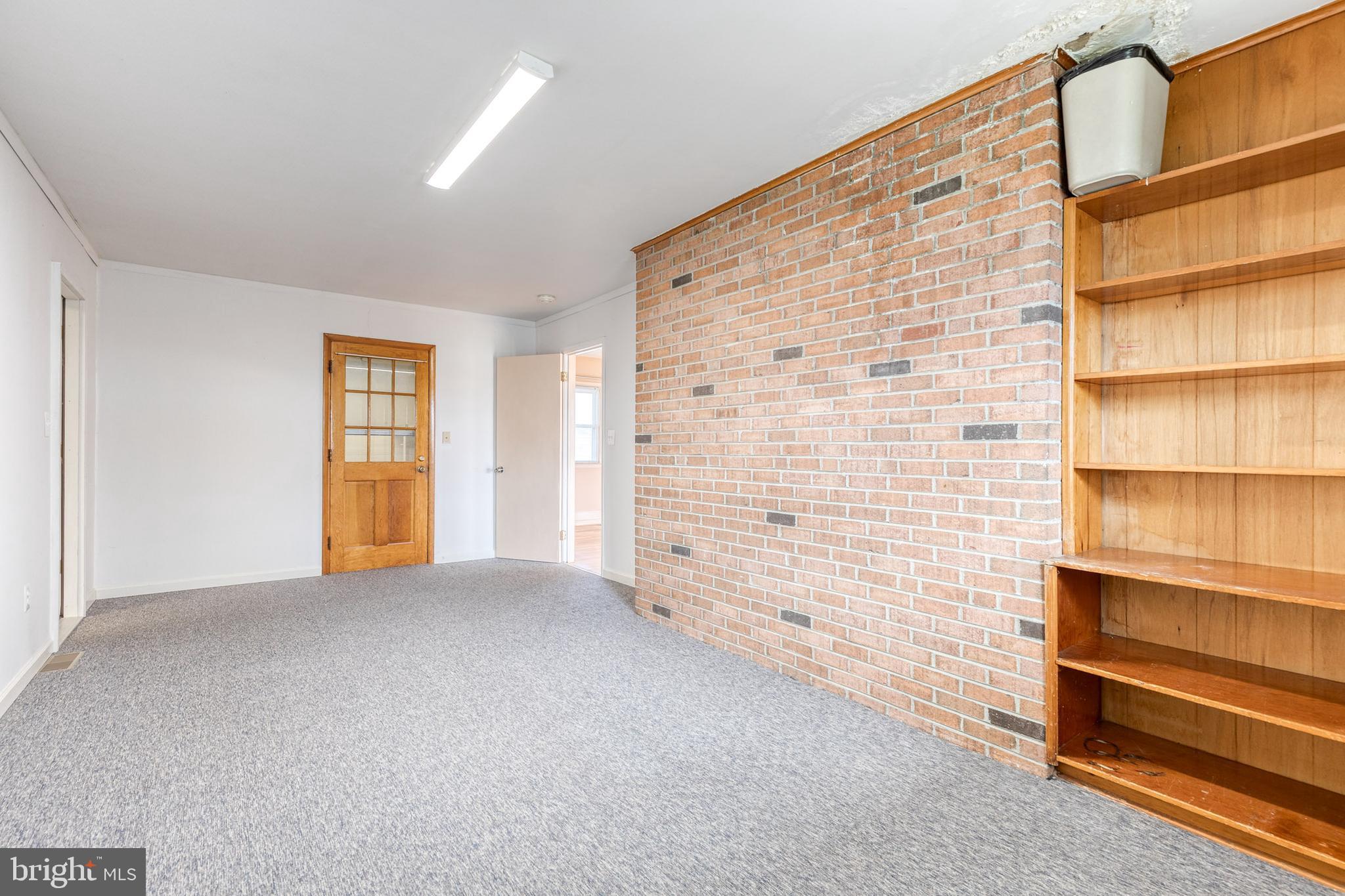 8220 Old Montgomery Rd