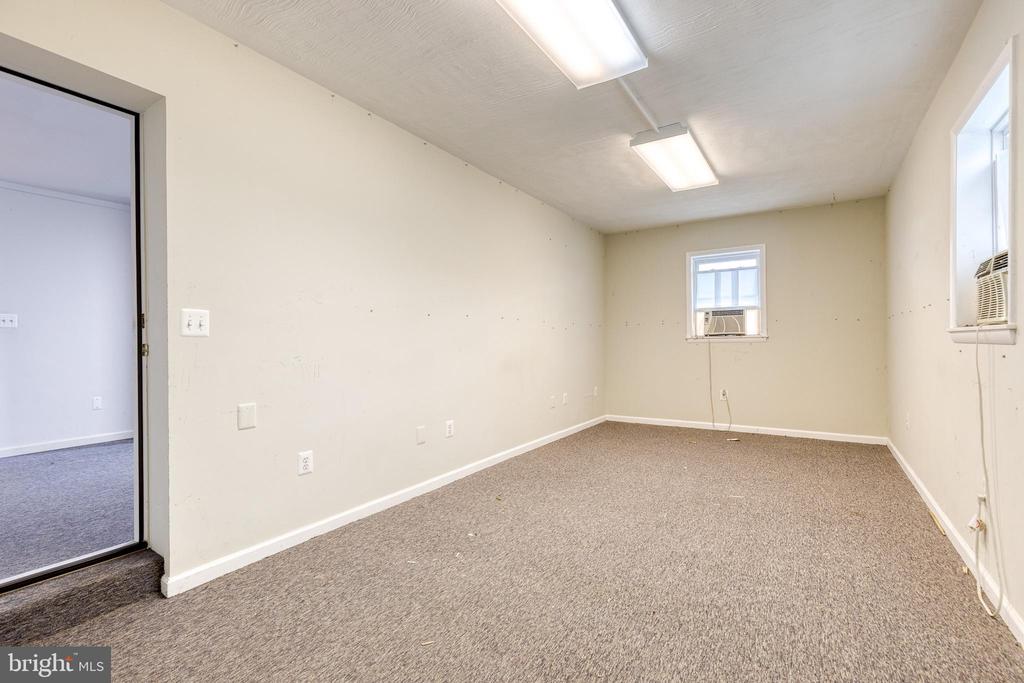 8220 Old Montgomery Rd