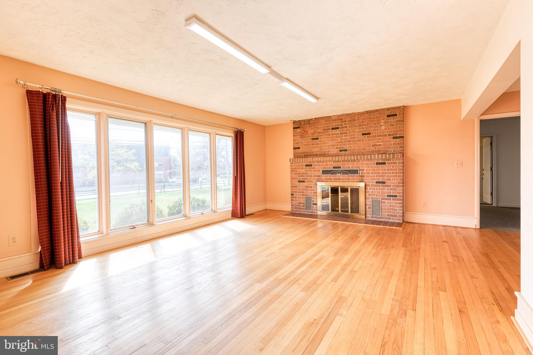 8220 Old Montgomery Rd