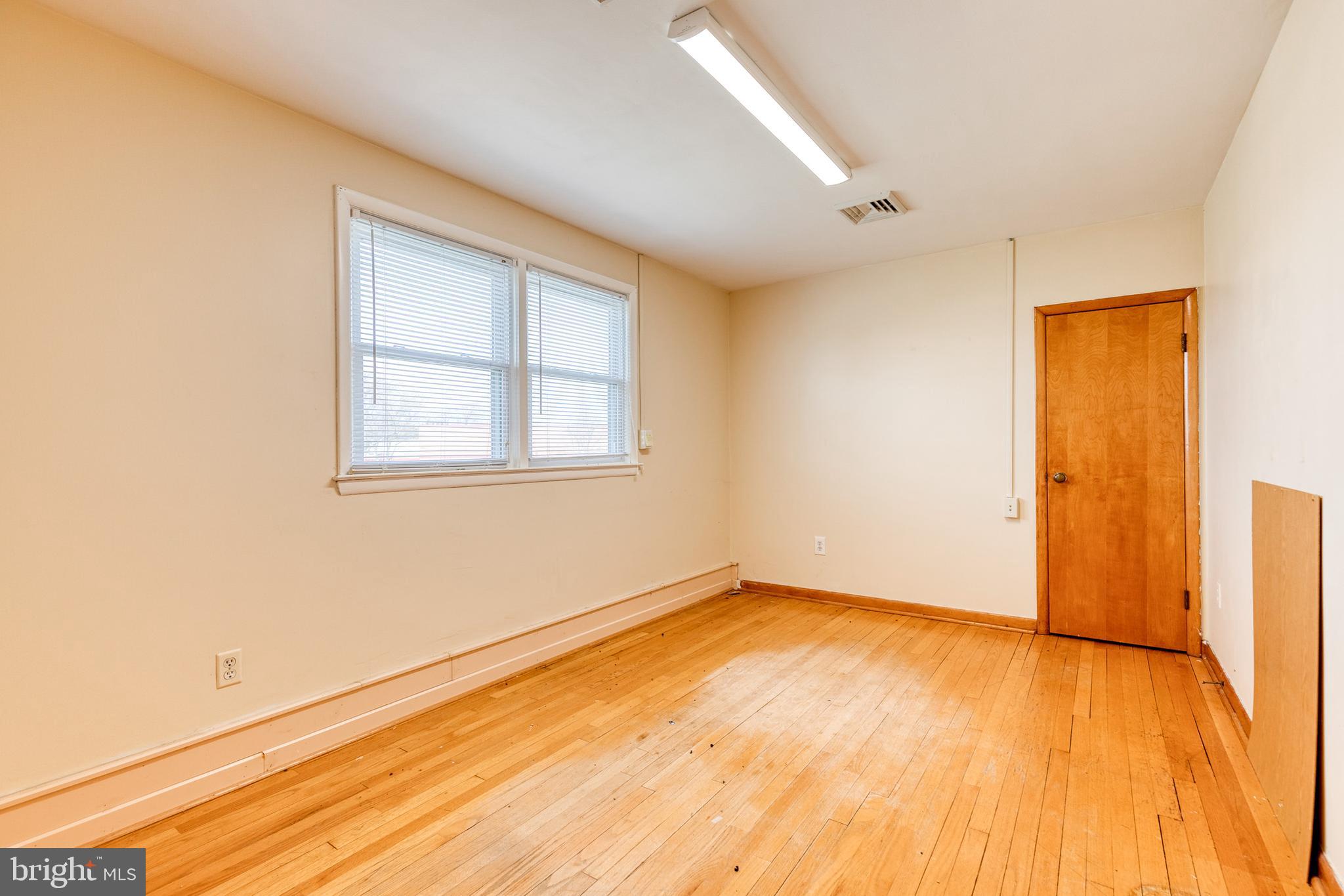 8220 Old Montgomery Rd