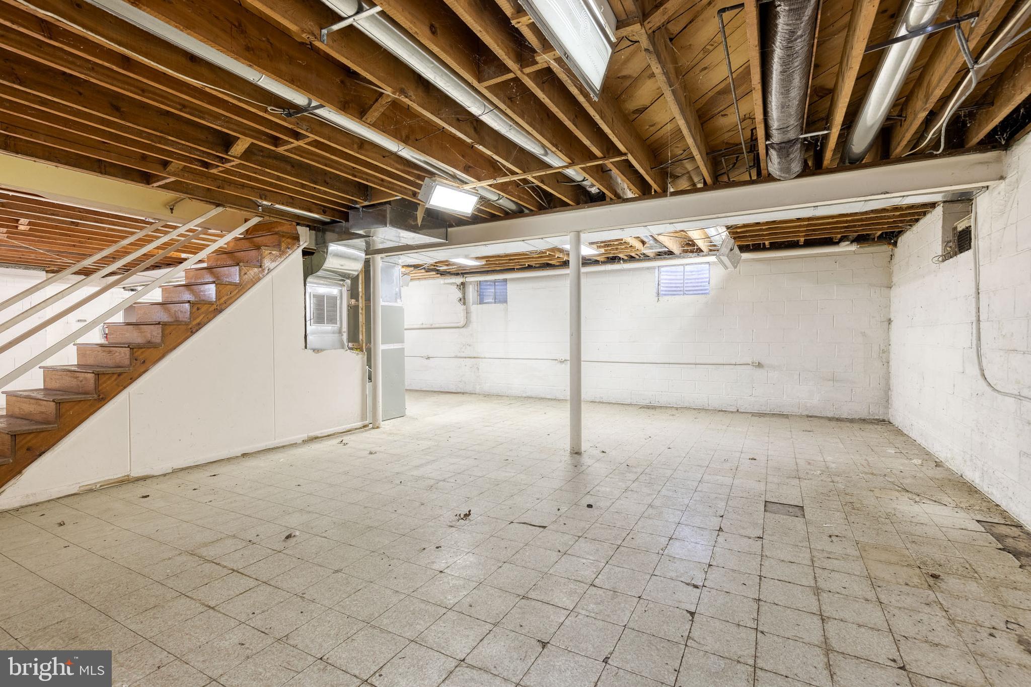 8220 Old Montgomery Rd