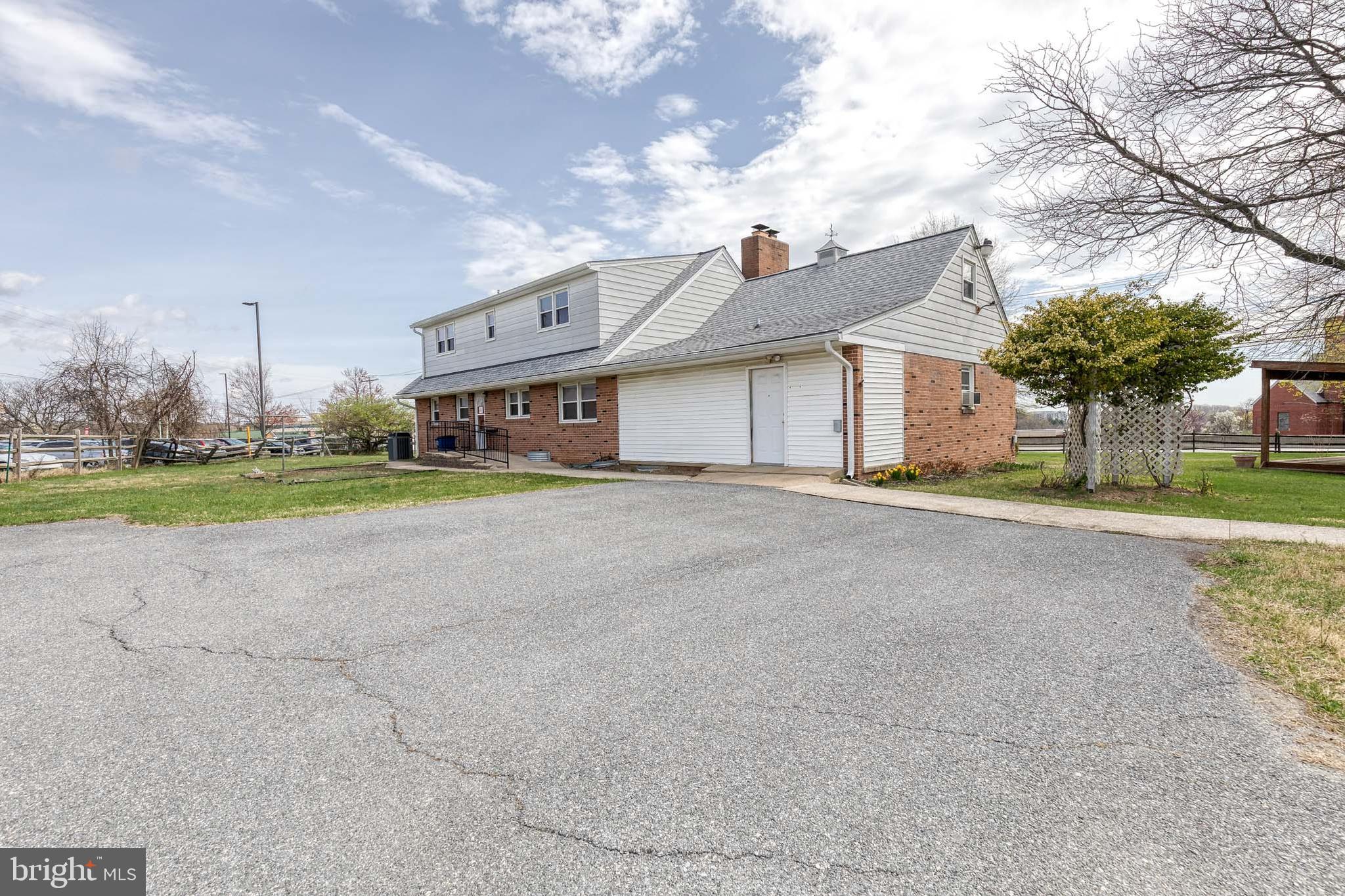 8220 Old Montgomery Rd