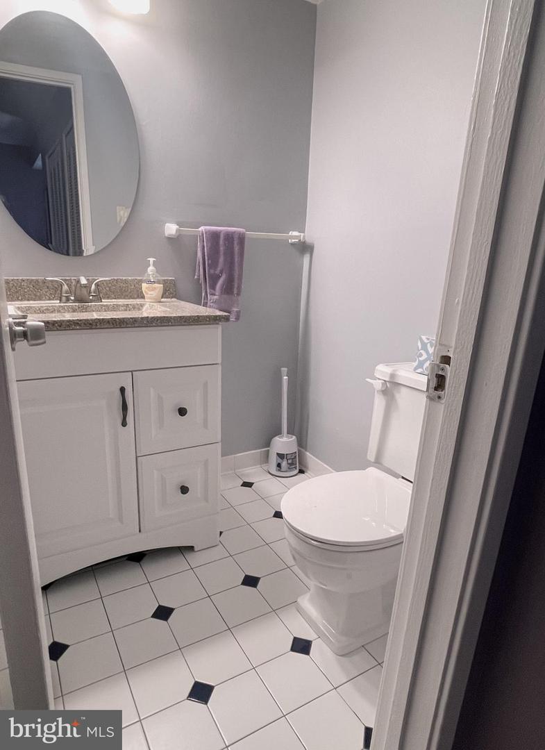 9800 Georgia Ave #25-303