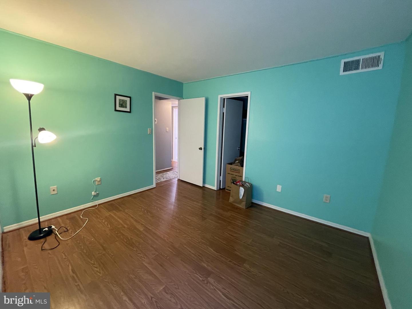 9800 Georgia Ave #25-303