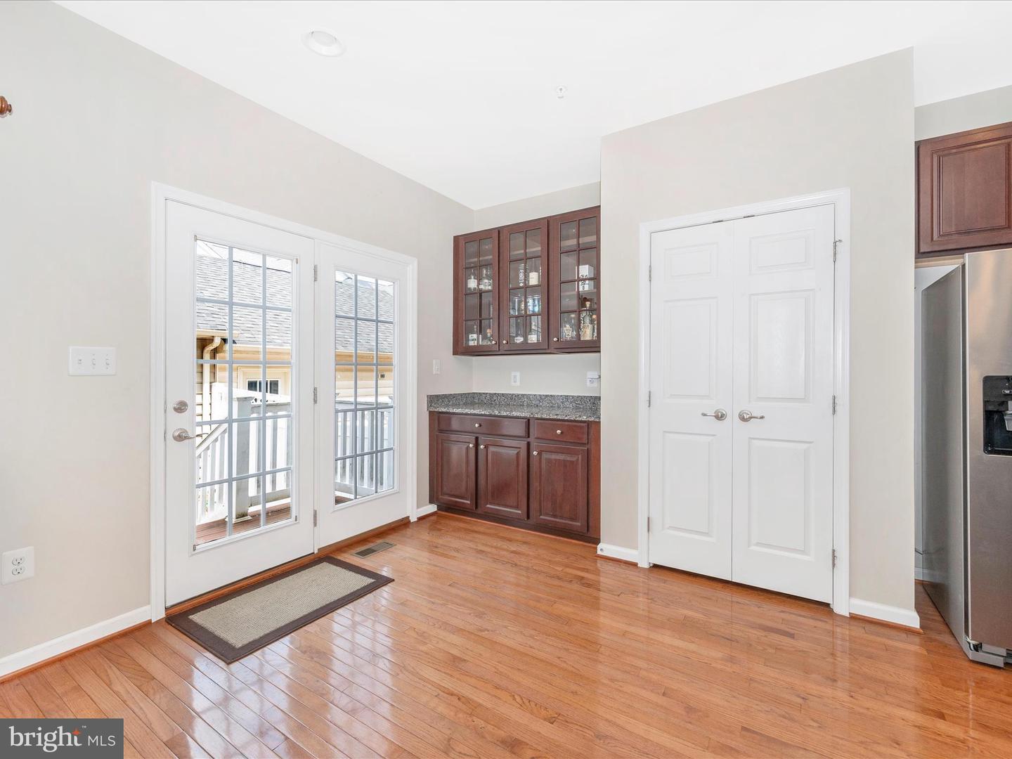 11893 Country Squire Way