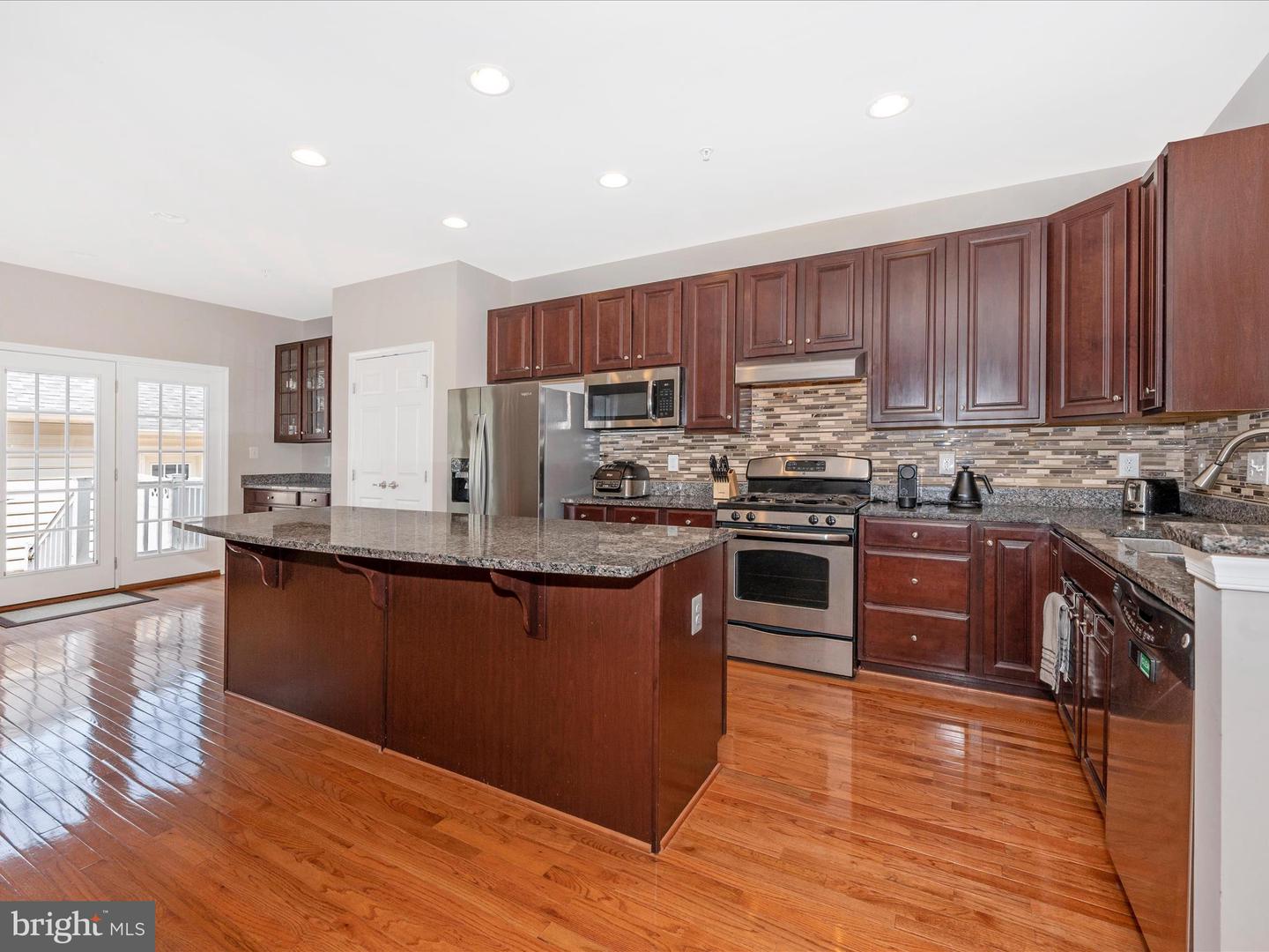 11893 Country Squire Way