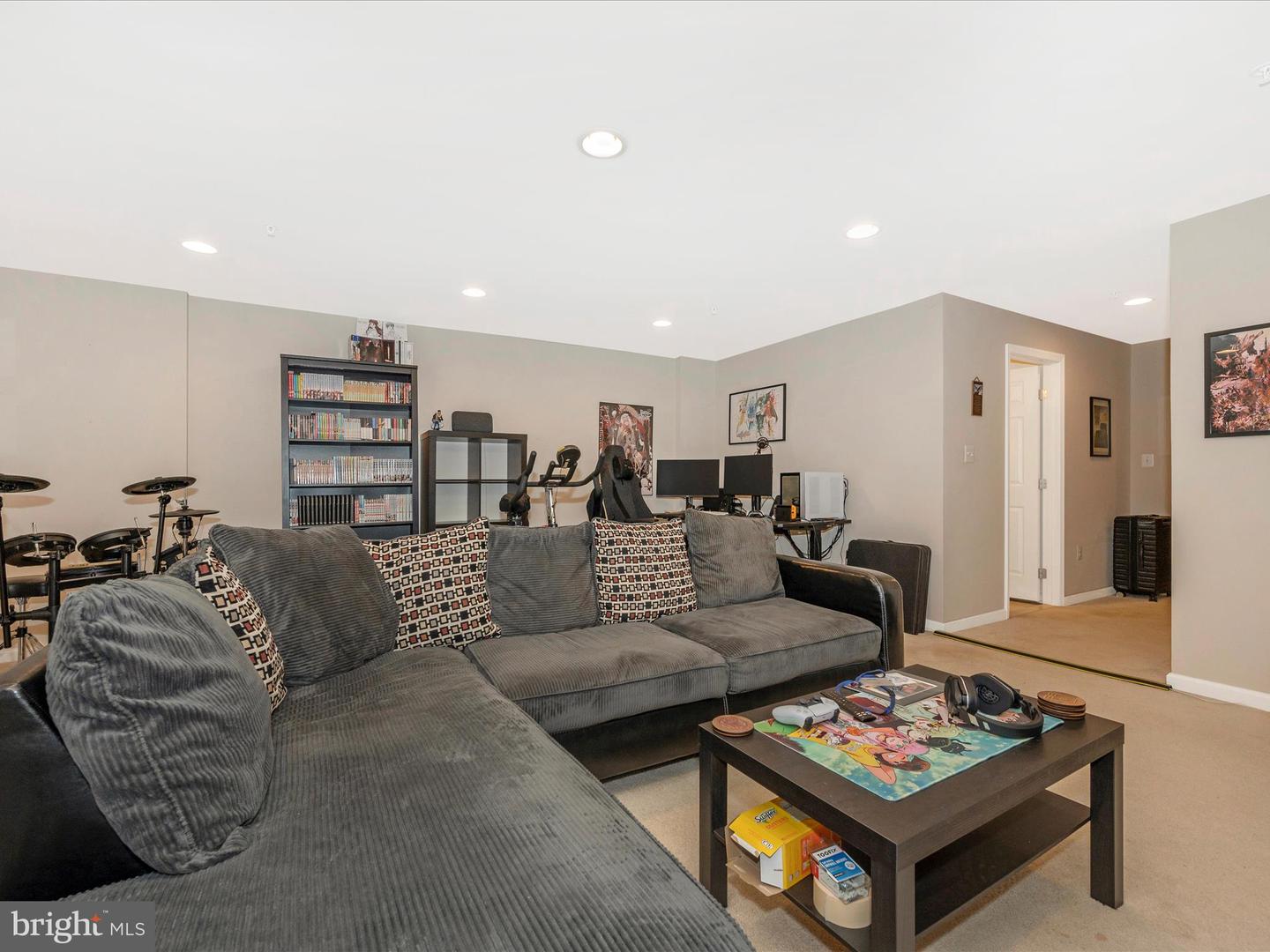 11893 Country Squire Way
