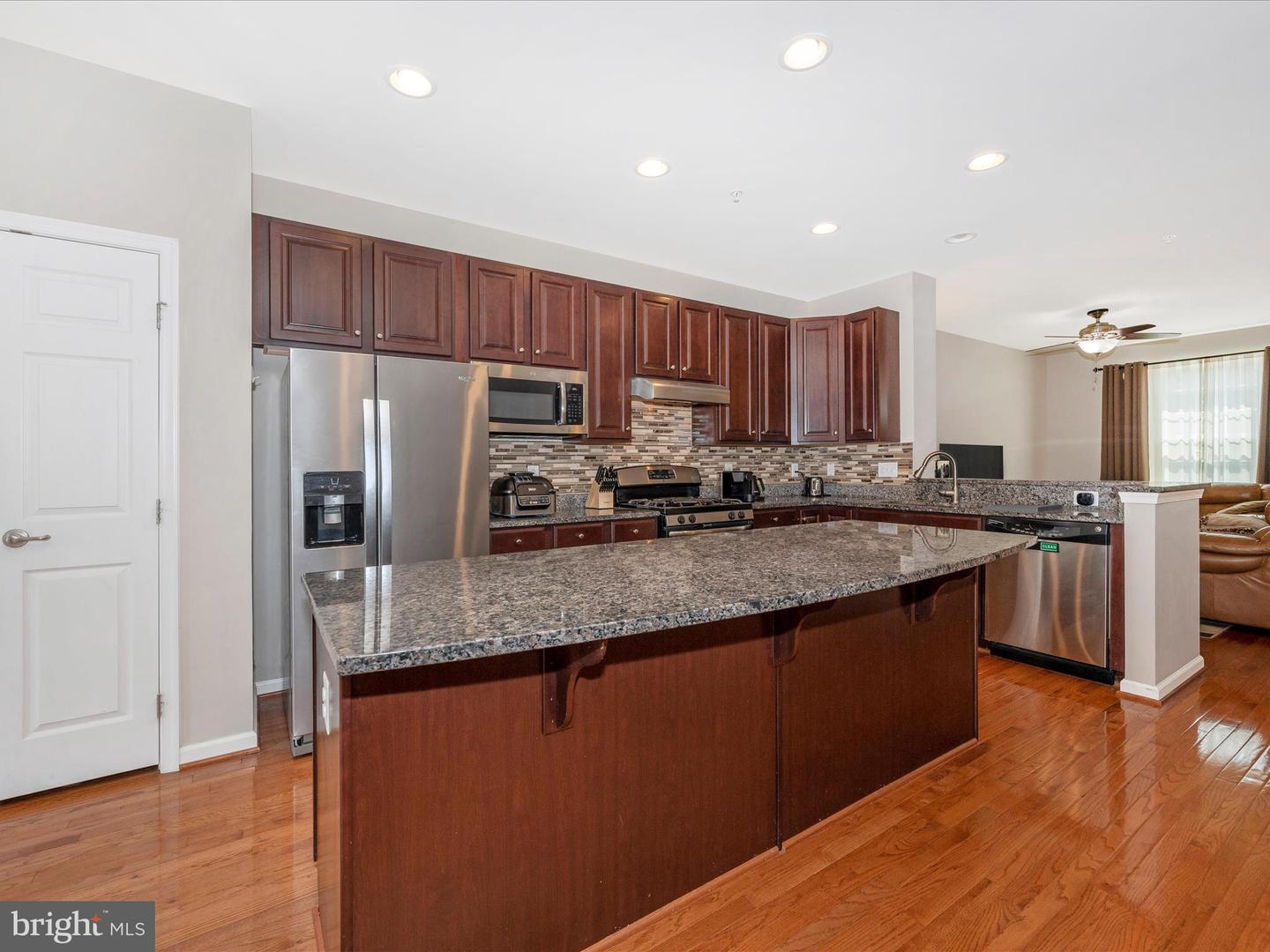 11893 Country Squire Way