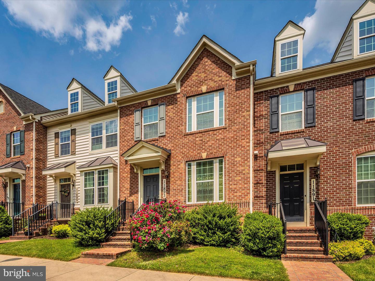 11893 Country Squire Way
