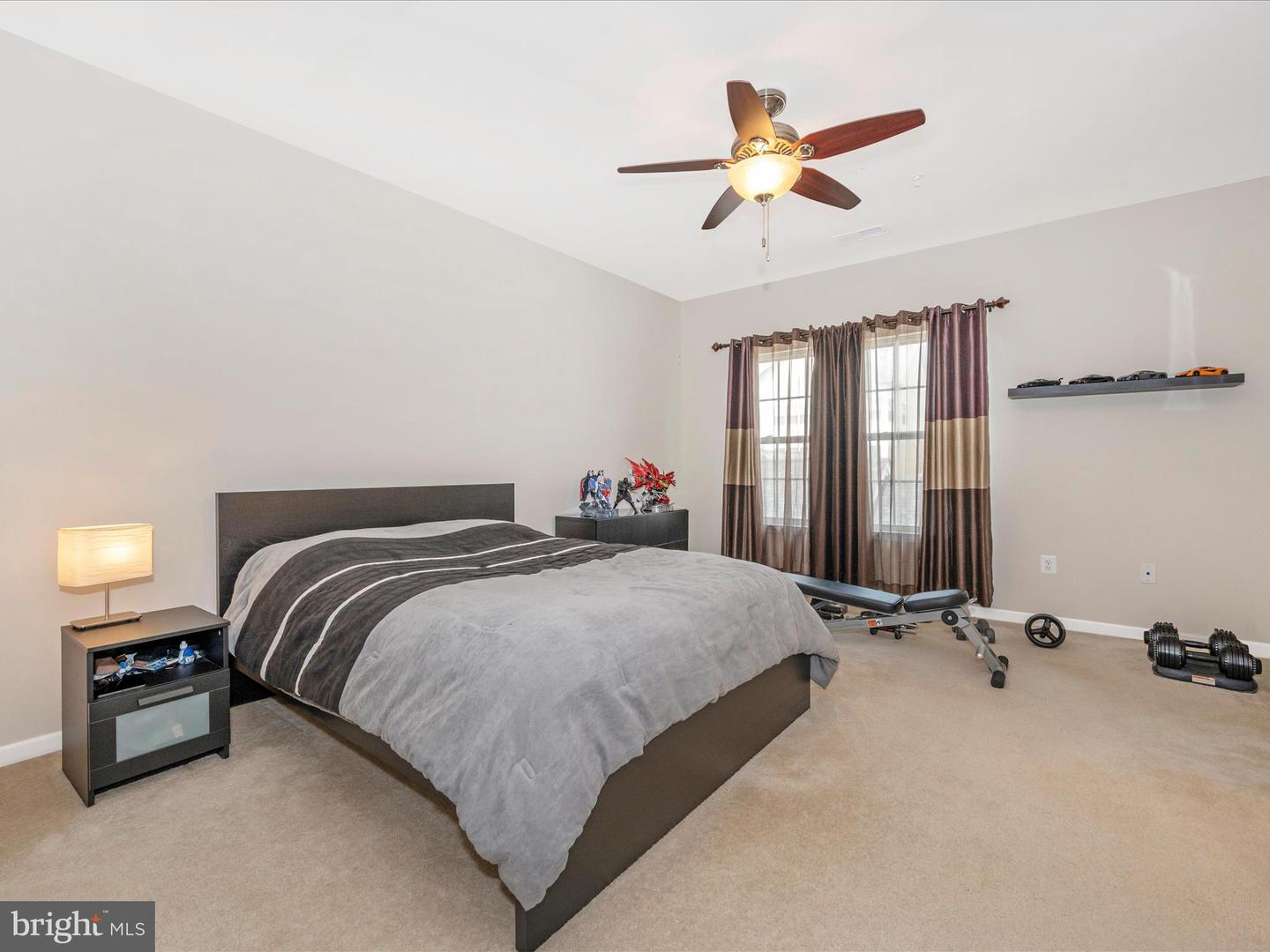 11893 Country Squire Way