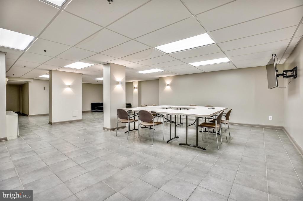 9900 Georgia Ave #27-213