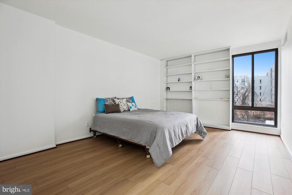 9900 Georgia Ave #27-213