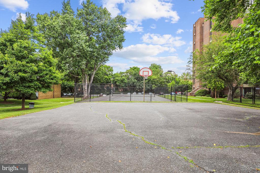 9900 Georgia Ave #27-213