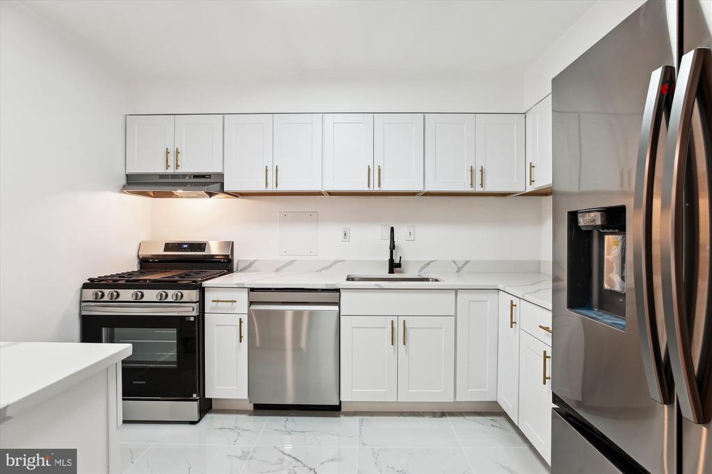 9900 Georgia Ave #27-213