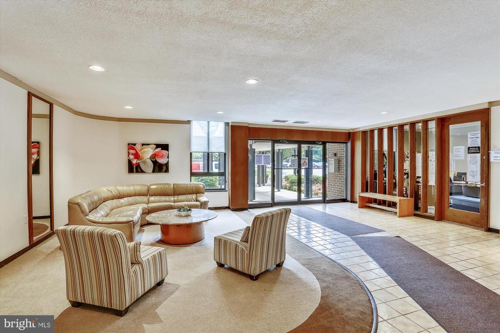 9900 Georgia Ave #27-213