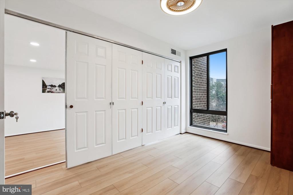 9900 Georgia Ave #27-213