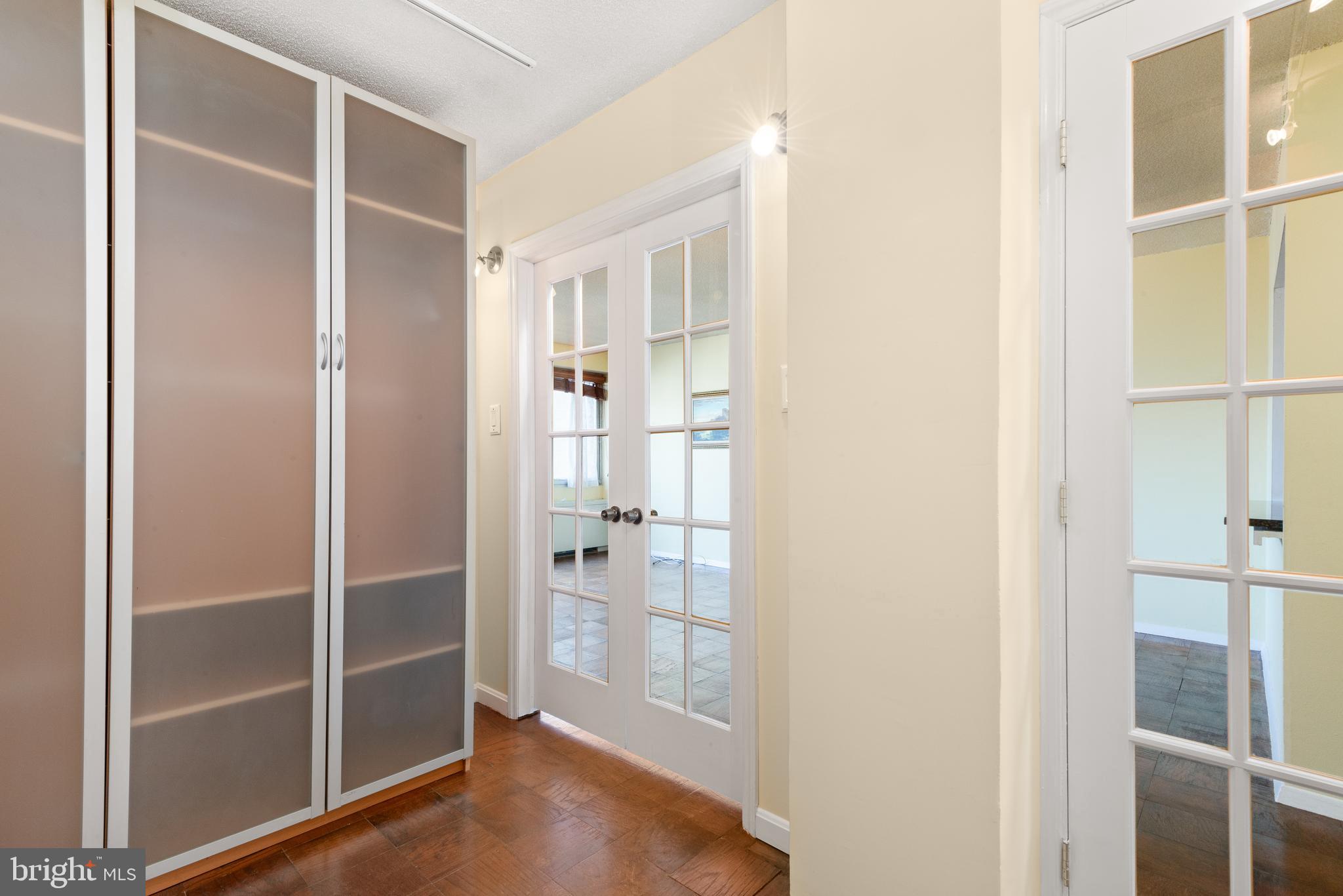 5500 Friendship Blvd #2012n