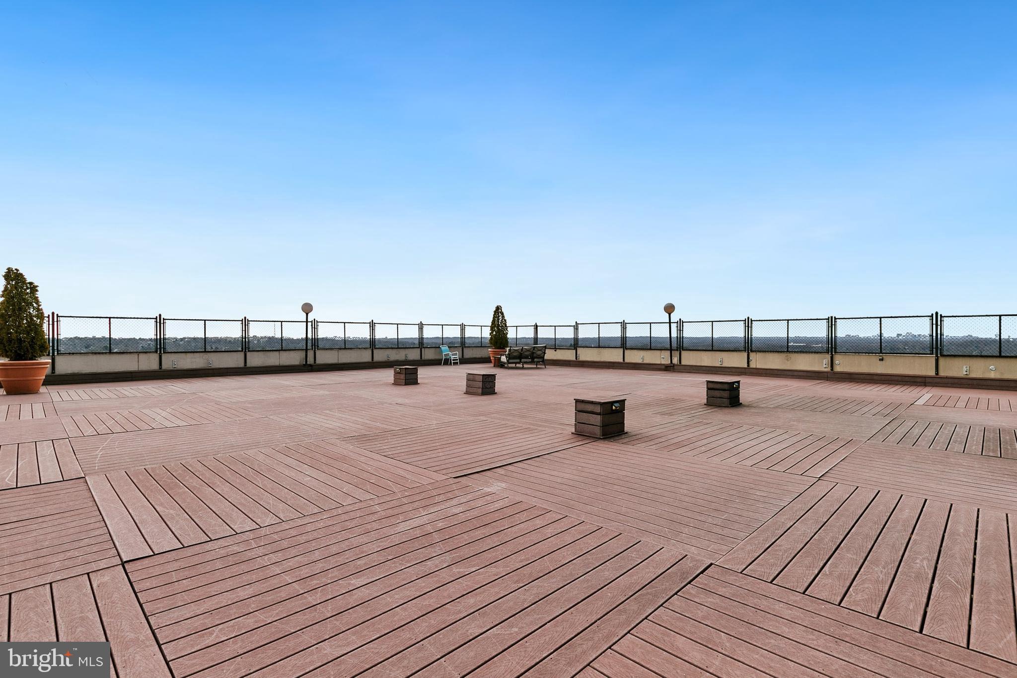 5500 Friendship Blvd #2012n