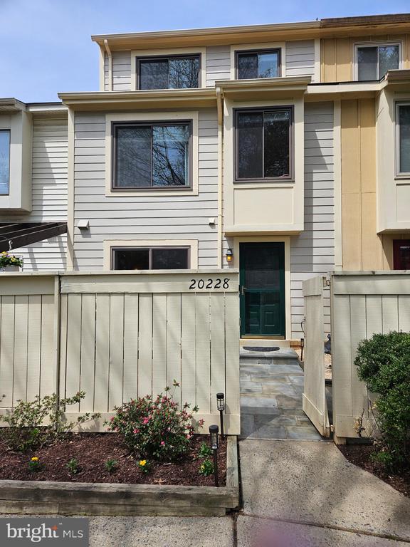 20228 Grazing Way
